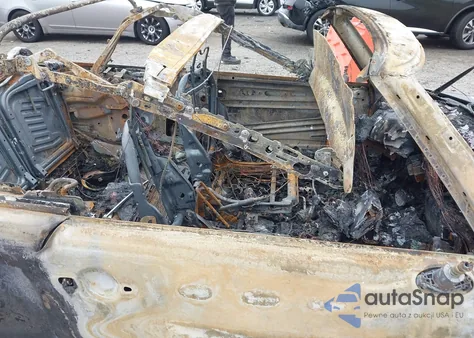 2010 Mini Cooper S z USA, uszkodzony, nr VIN WMWMS3C58ATZ85603